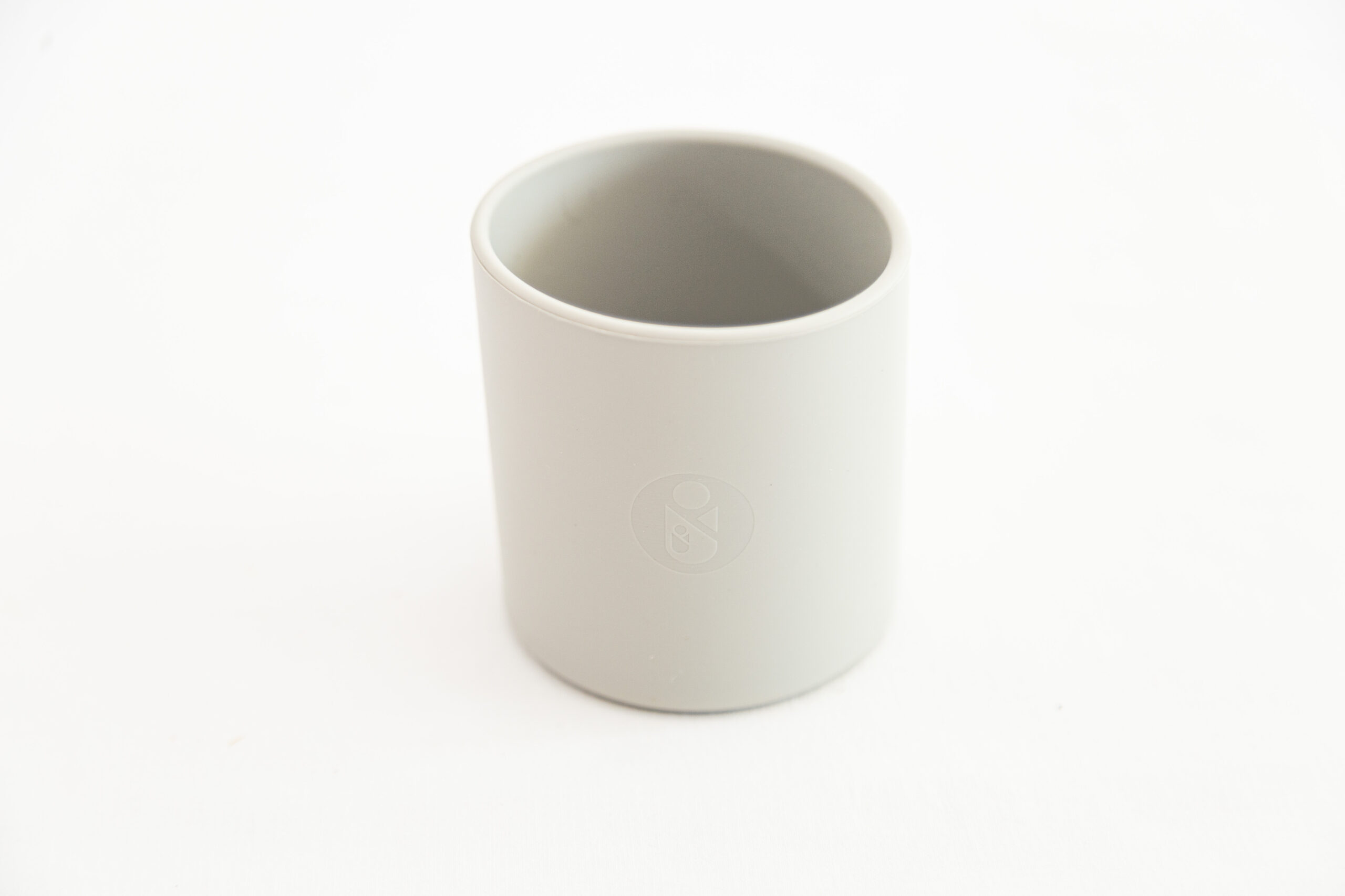 Vaso Entrenador Nira Silicona 200 Ml Bebés 6-12 Meses Smoke Gray