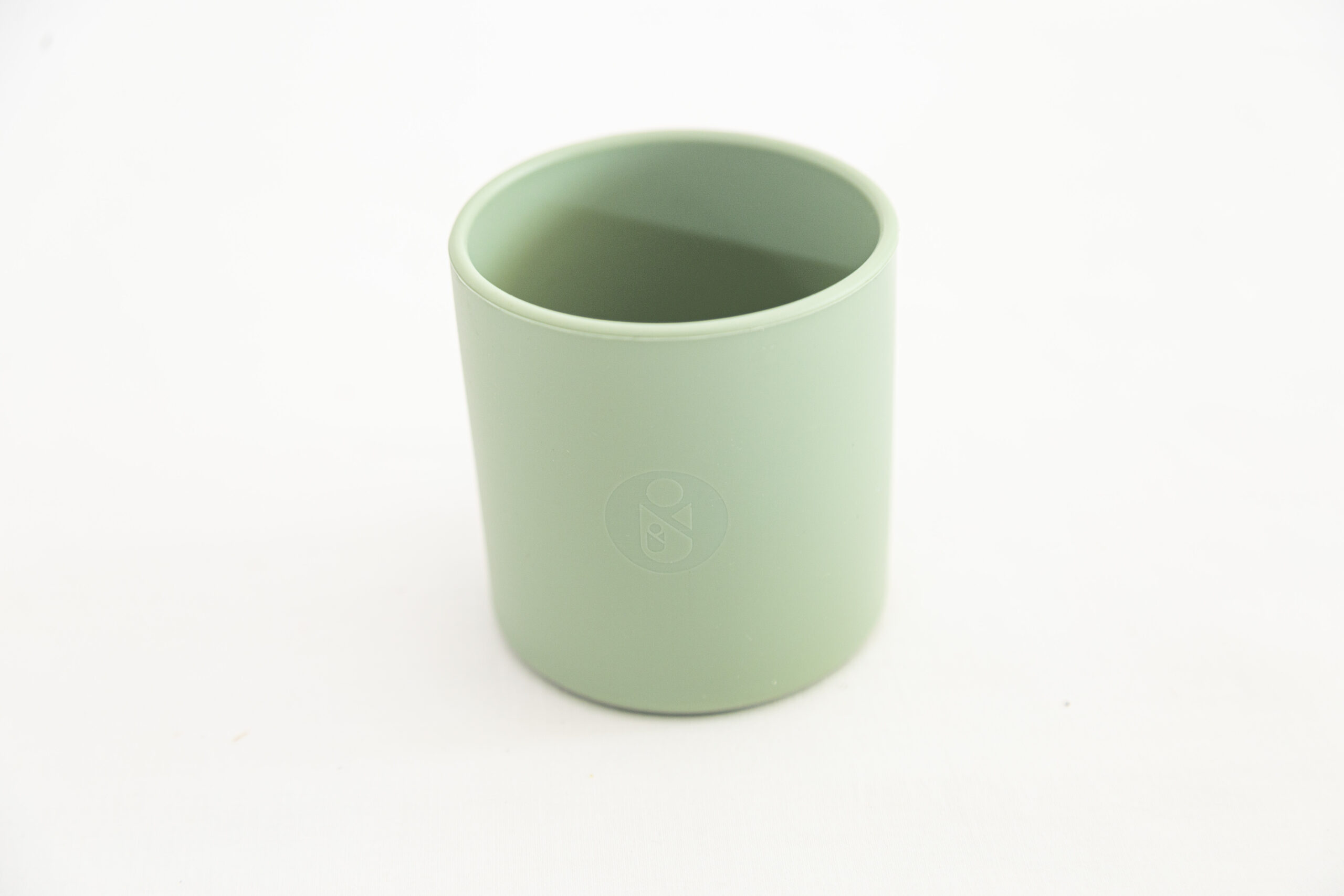 Vaso Entrenador Nira Silicona 200 Ml Bebés 6-12 Meses Army Green