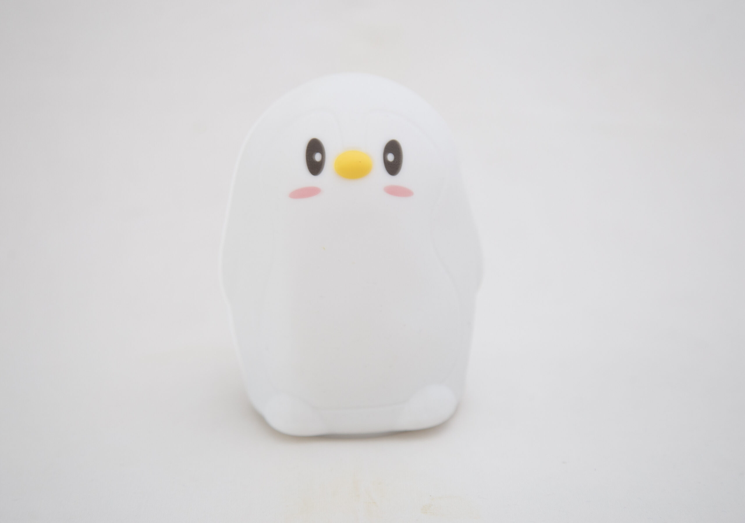 Velador Silicona Pingüino Con Carga Usb Y Control Táctil